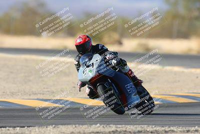 media/Jan-10-2025-CVMA Friday Practice (Fri) [[489e0da257]]/Group 4 and Trackday/Session 5 (Turn 7)/